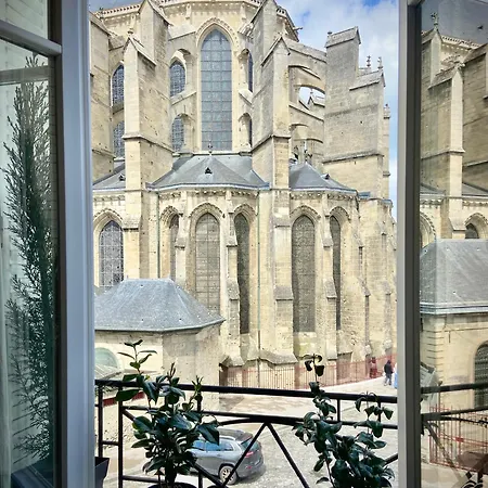 La Cathedrale شقة